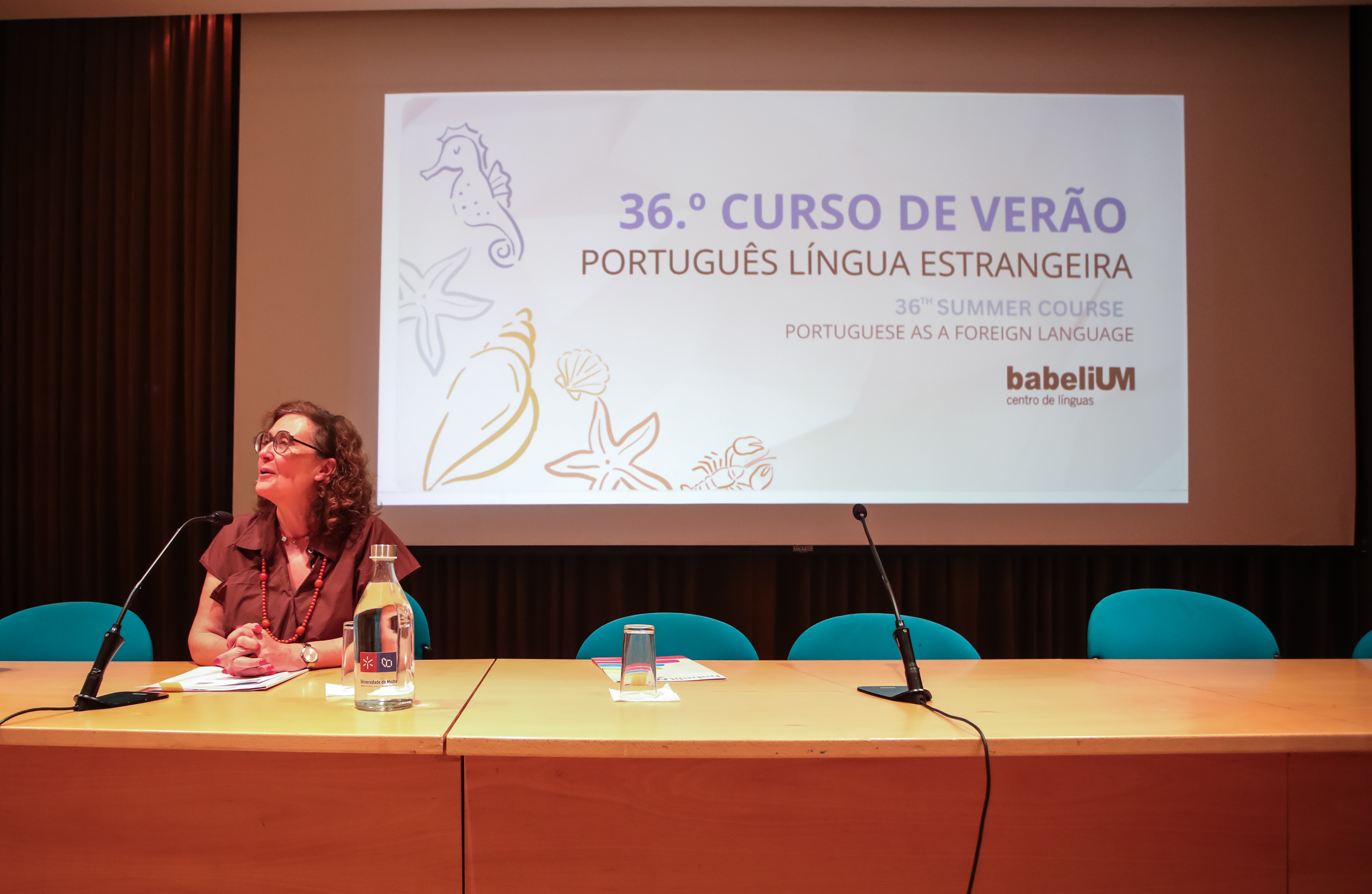 Thumbnail da galeria Cursos de Português Lingua Estrangeira